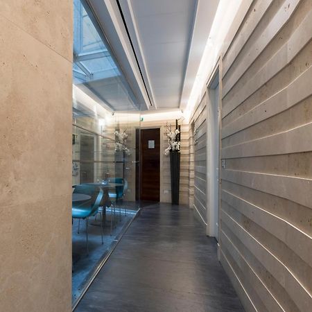 Stendhal Luxury Suites Рим Екстериор снимка