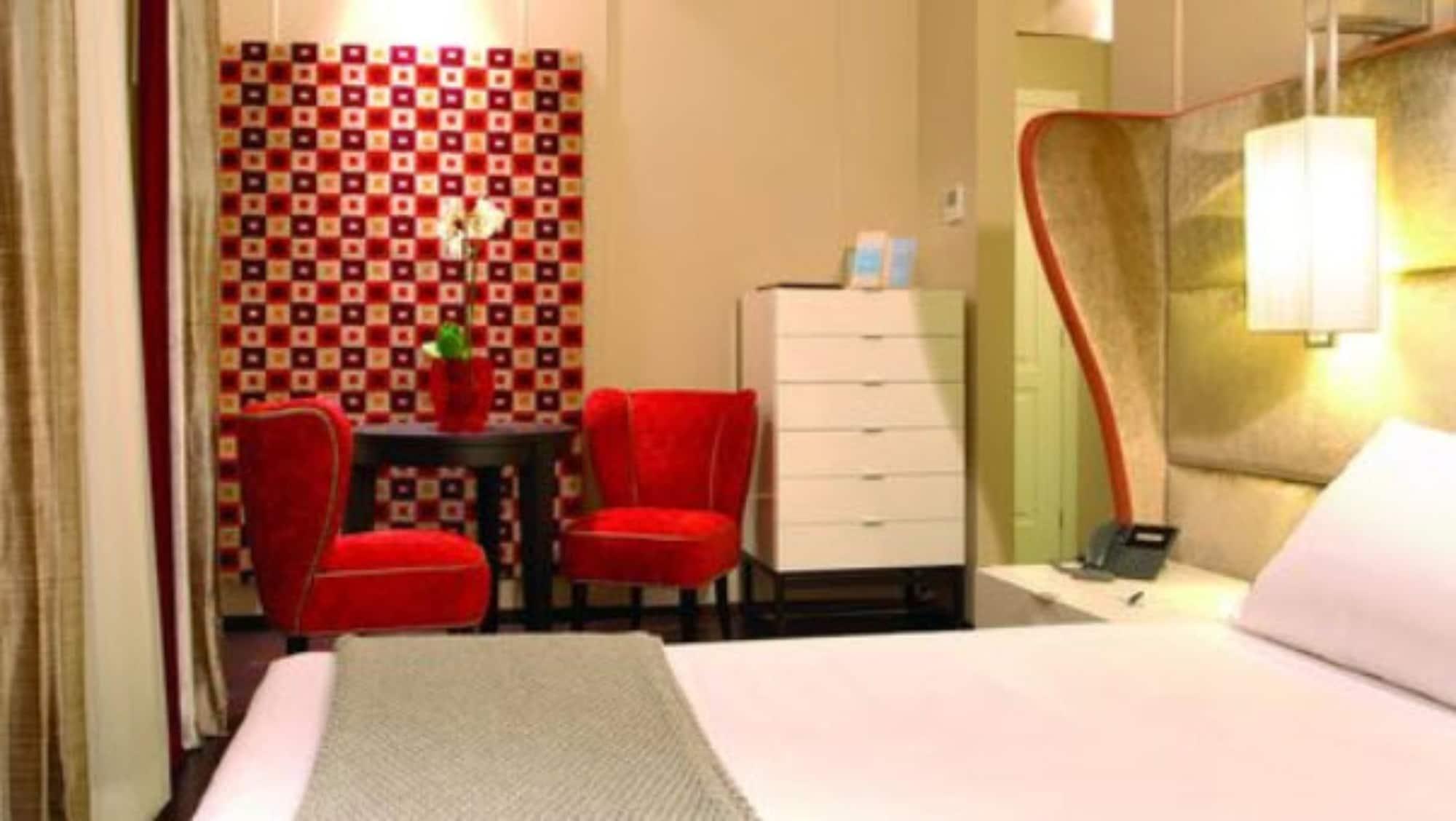 Stendhal Luxury Suites Рим Екстериор снимка