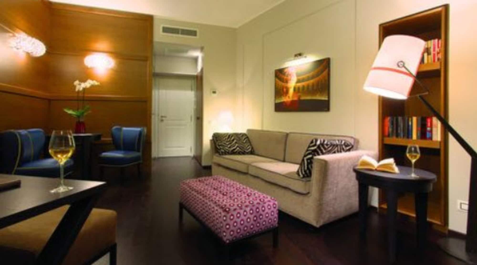 Stendhal Luxury Suites Рим Екстериор снимка