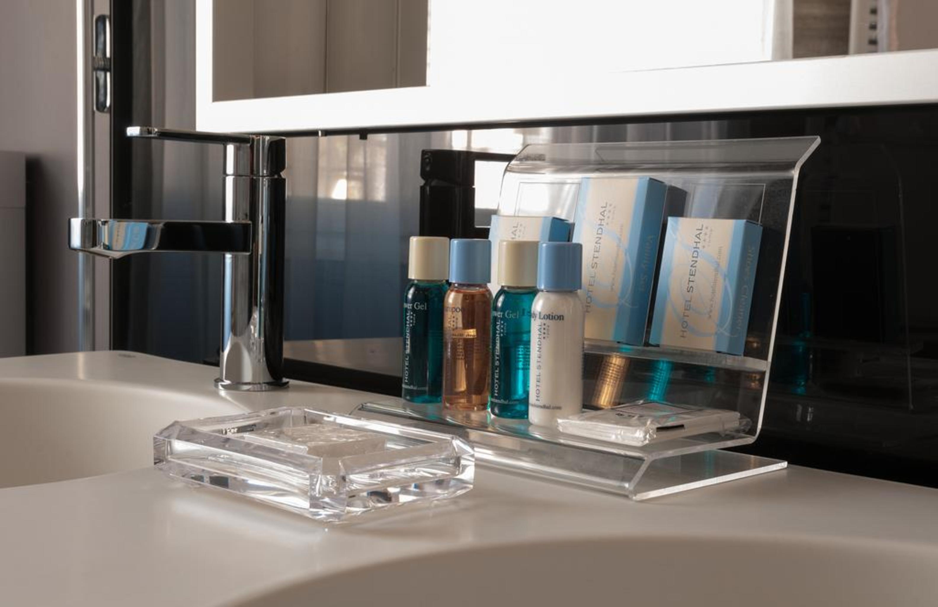Stendhal Luxury Suites Рим Екстериор снимка