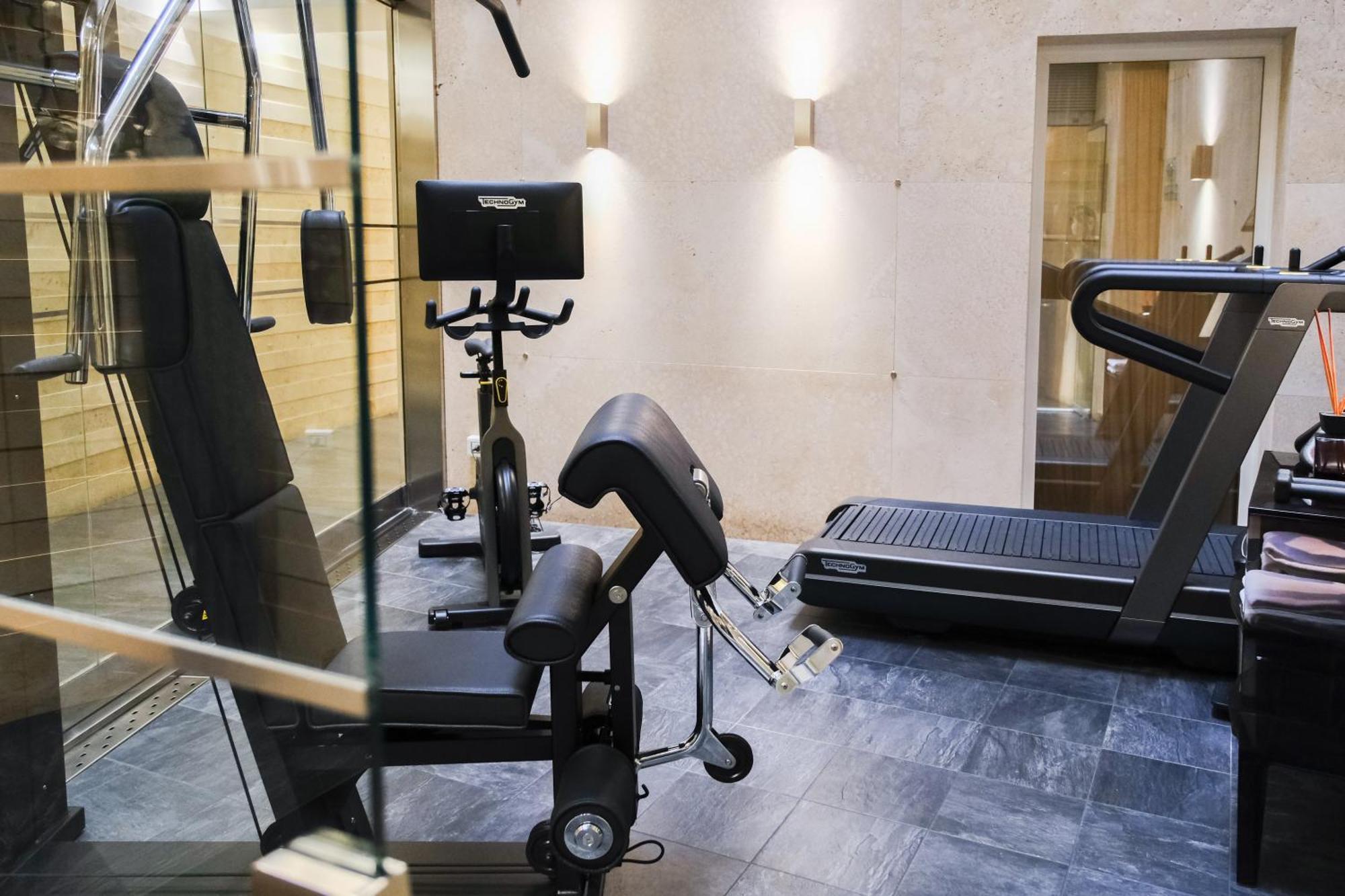 Stendhal Luxury Suites Рим Екстериор снимка